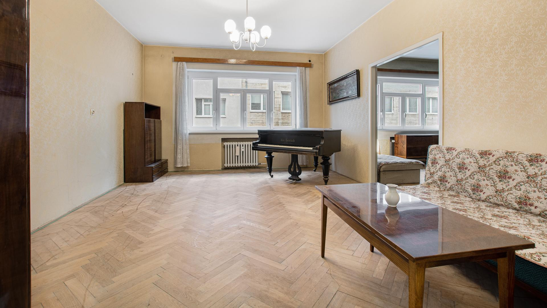 Veľký 3 izbový byt v Bratislave na Grosslingovej ulici