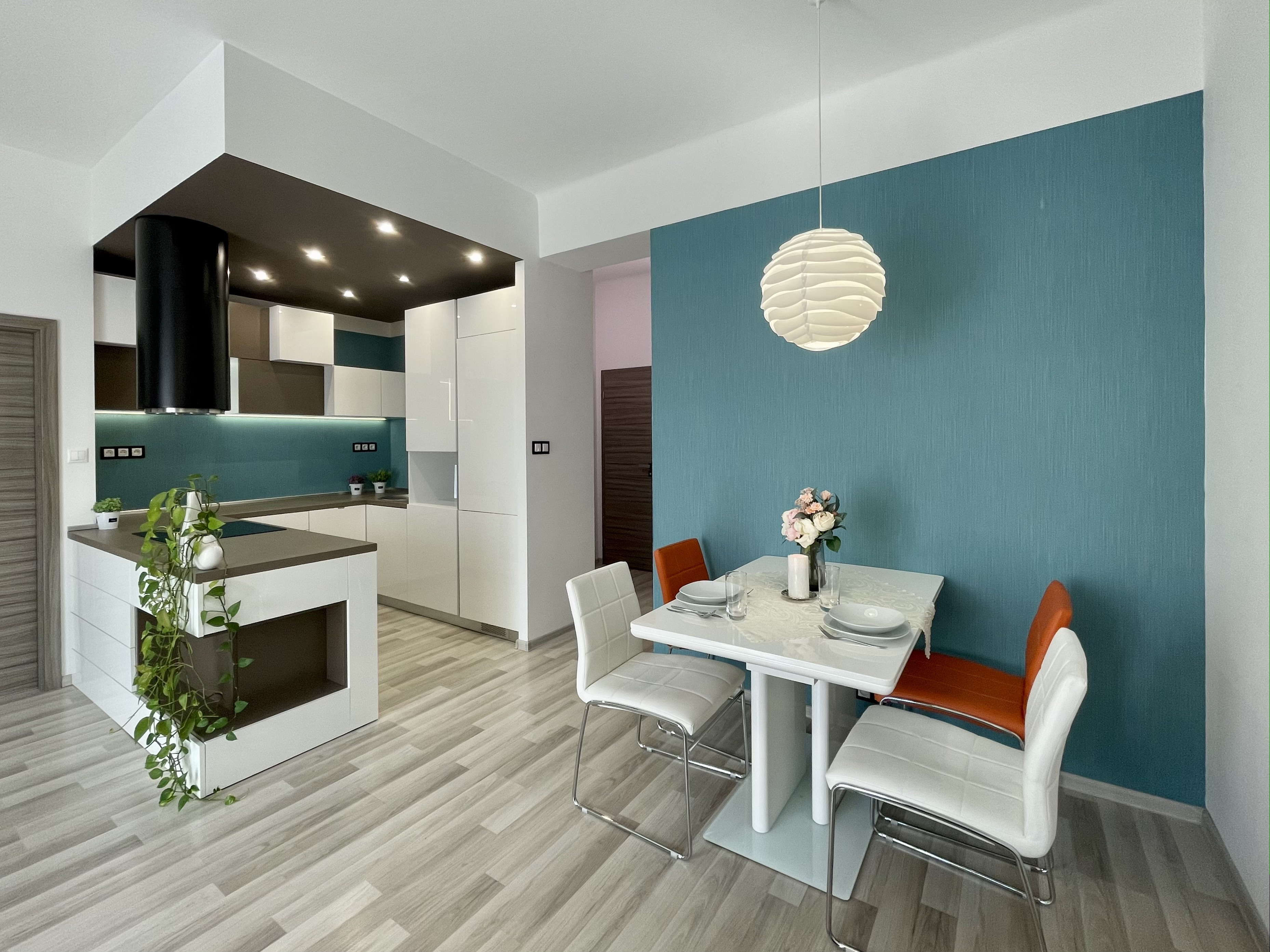 Príjemný, kompletne zariadený 3i byt v centre mesta, Záhradnícka ul., Staré Mesto