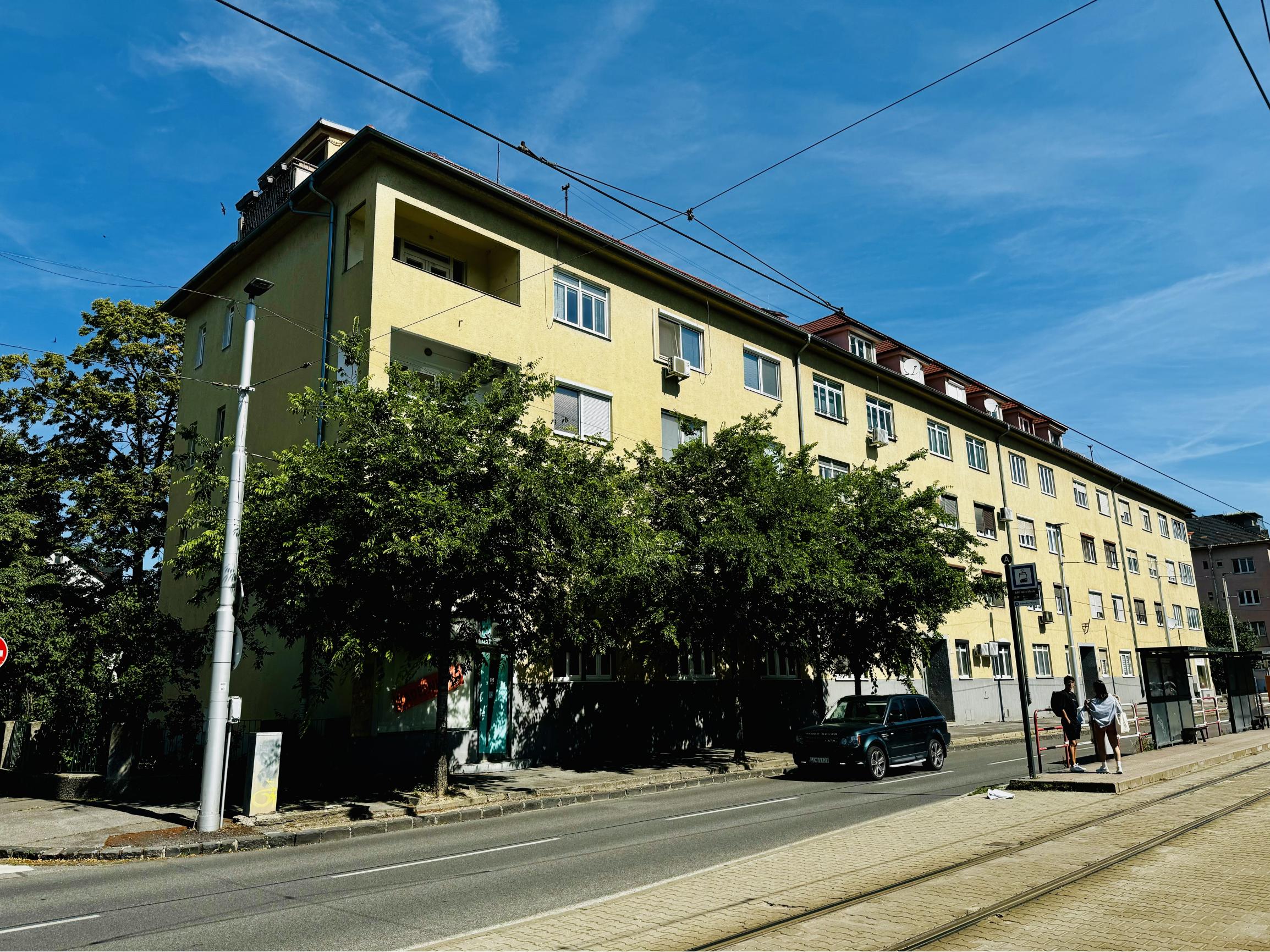REZERVOVANE 3 izbový byt v pôvodnom stave Vajnorská ulica