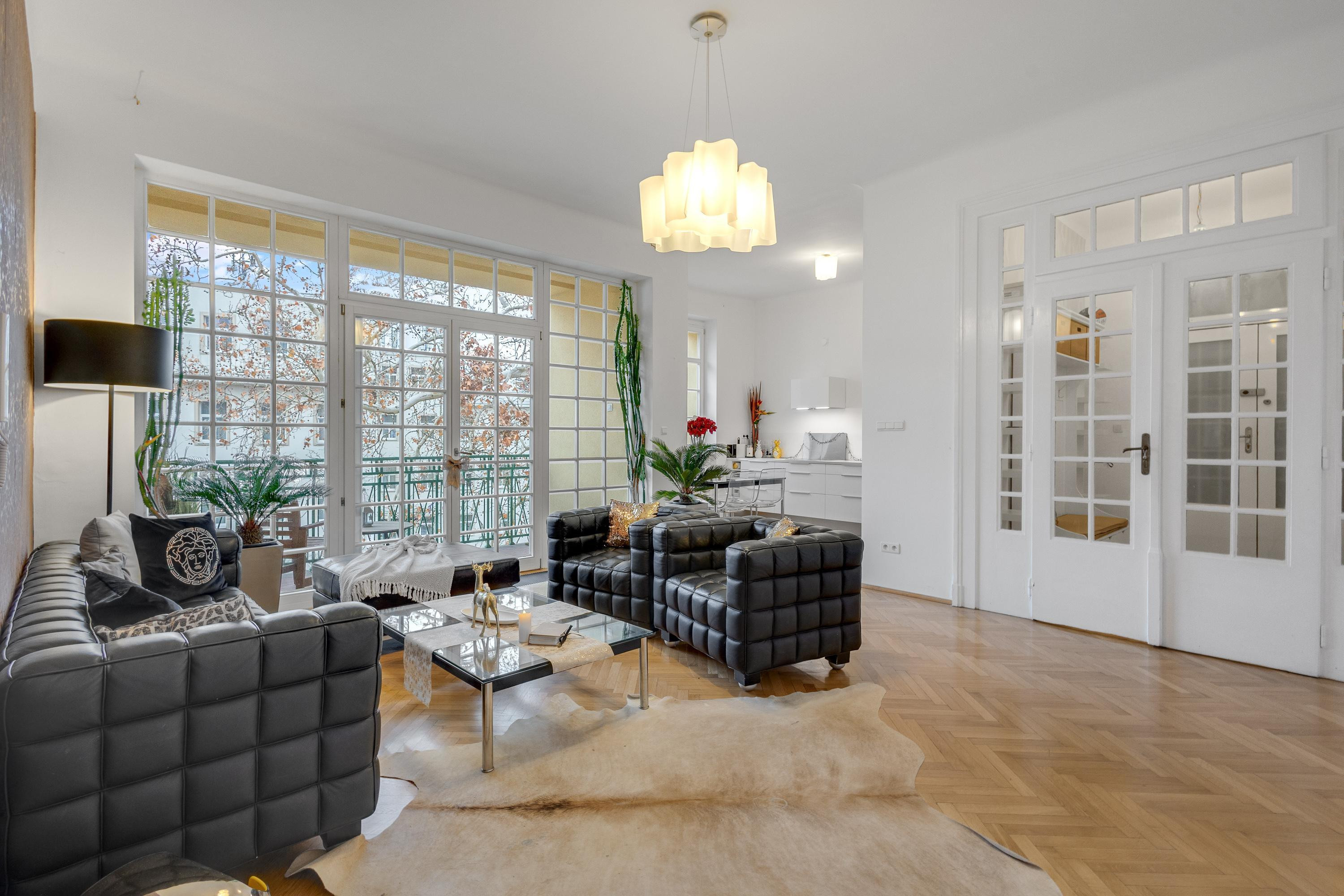Luxusný 4 izb. staromestský byt na Holubyho ulici