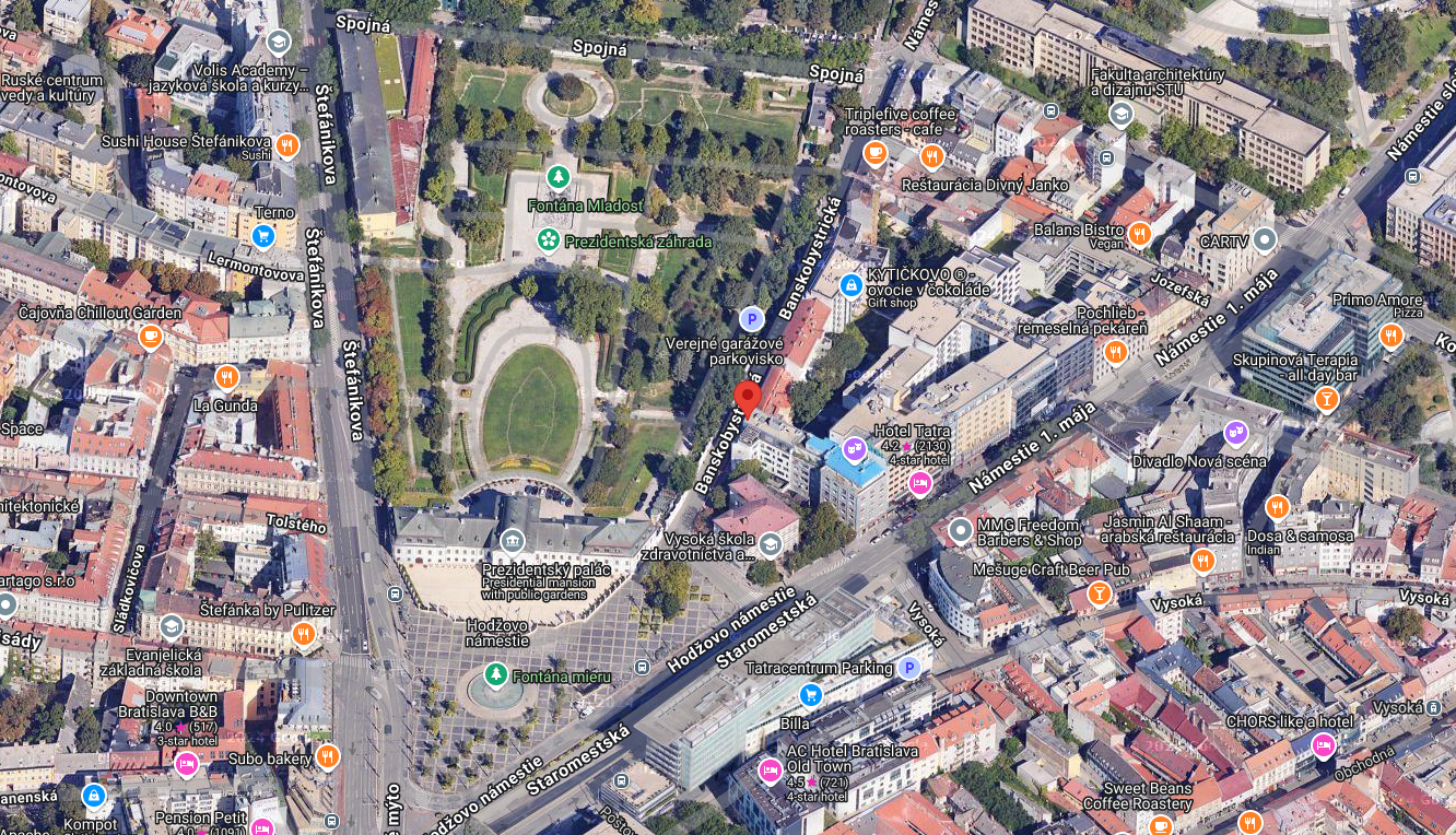 Parkovcie státie v garáži v centre Bratislava na Banskobystrickej ulici
