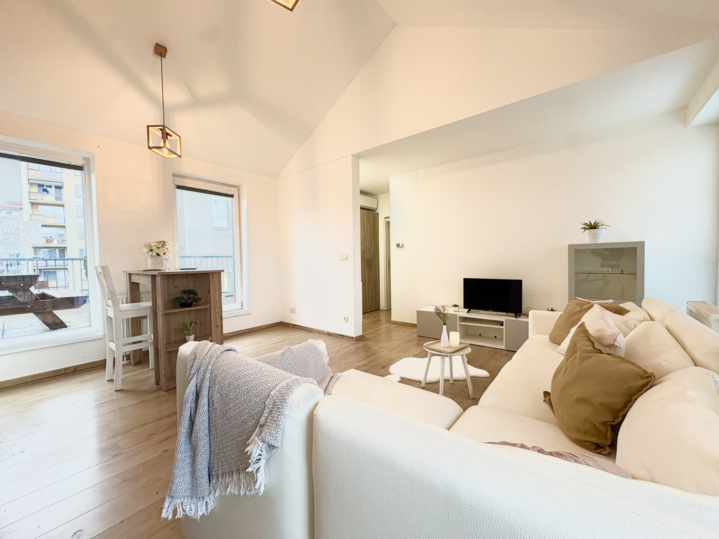 Moderný 2-izbový byt v Senci