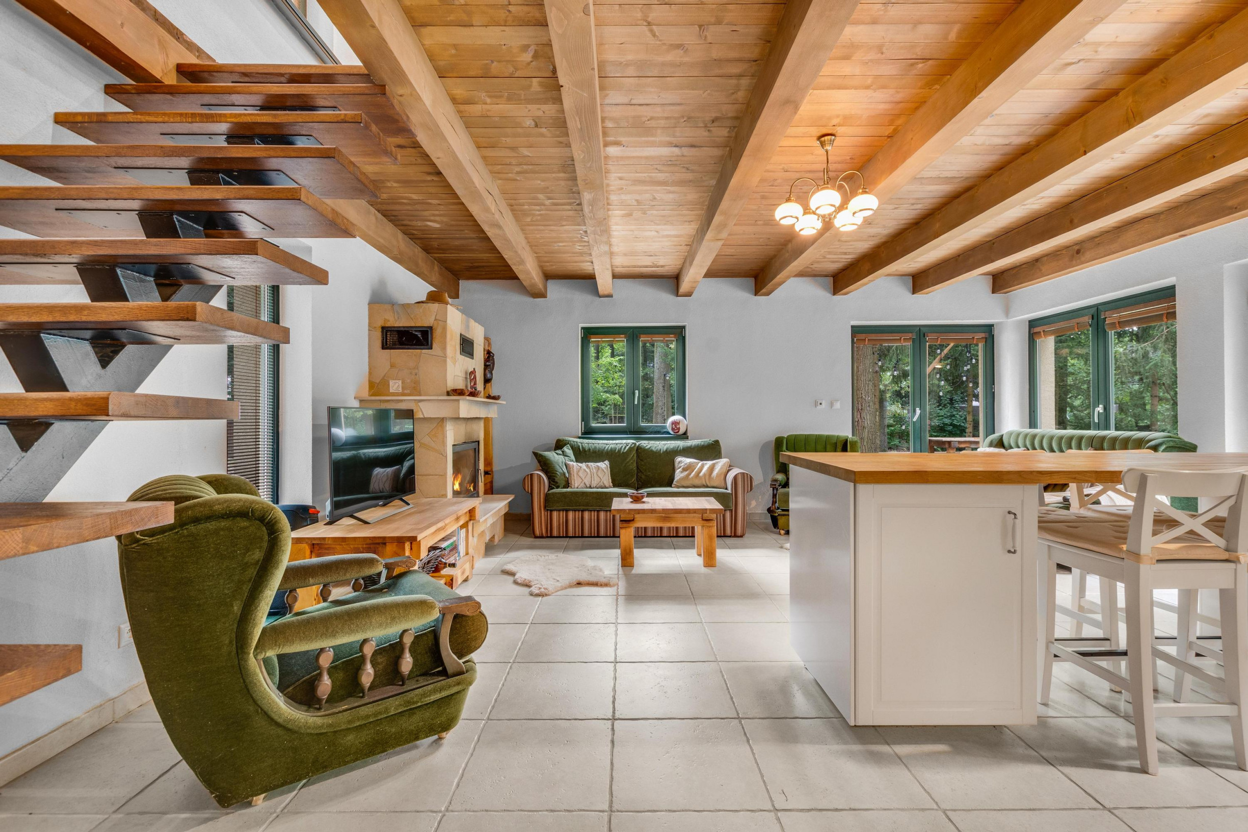 Krásna chata v nádhernom prostredí Rohožníka s vynikajúcou dostupnosťou z BA.