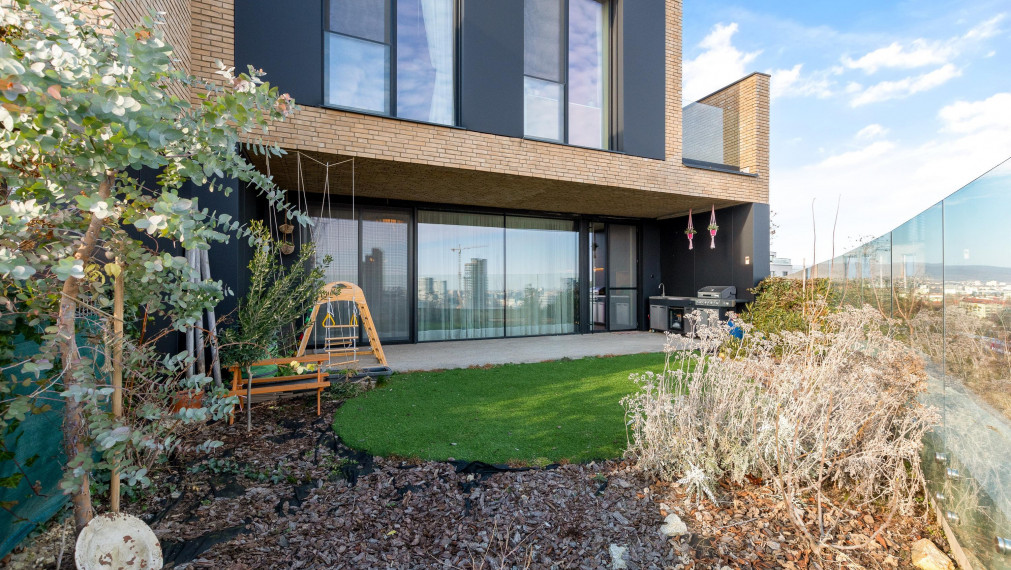 Exluzívny rodinný dom na Kolibe - Frankovská ulica