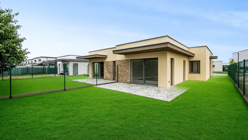 Krásne 4 - izbové domy v Bernolákove