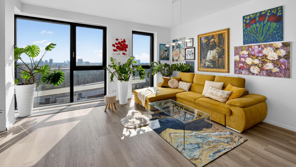 Luxusný 4 izbový byt na Kolibe - Pod Vtáčnikom