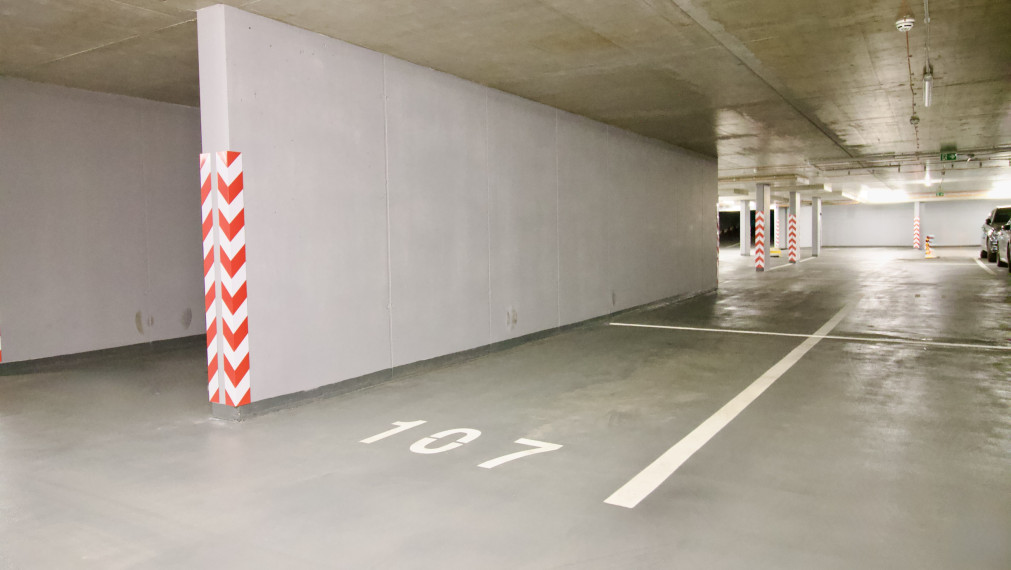 Parkovacie miesto v centre Starého mesta, Bratislava