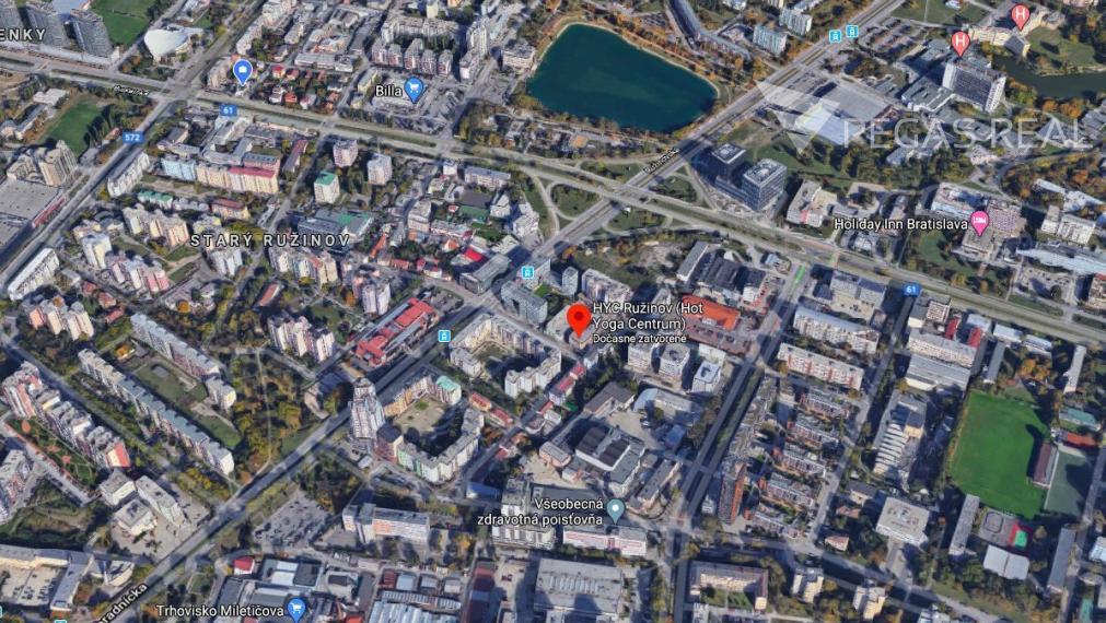 Garážové státie v parkovacom dome v Ružinove na Mraziarenskej ulici