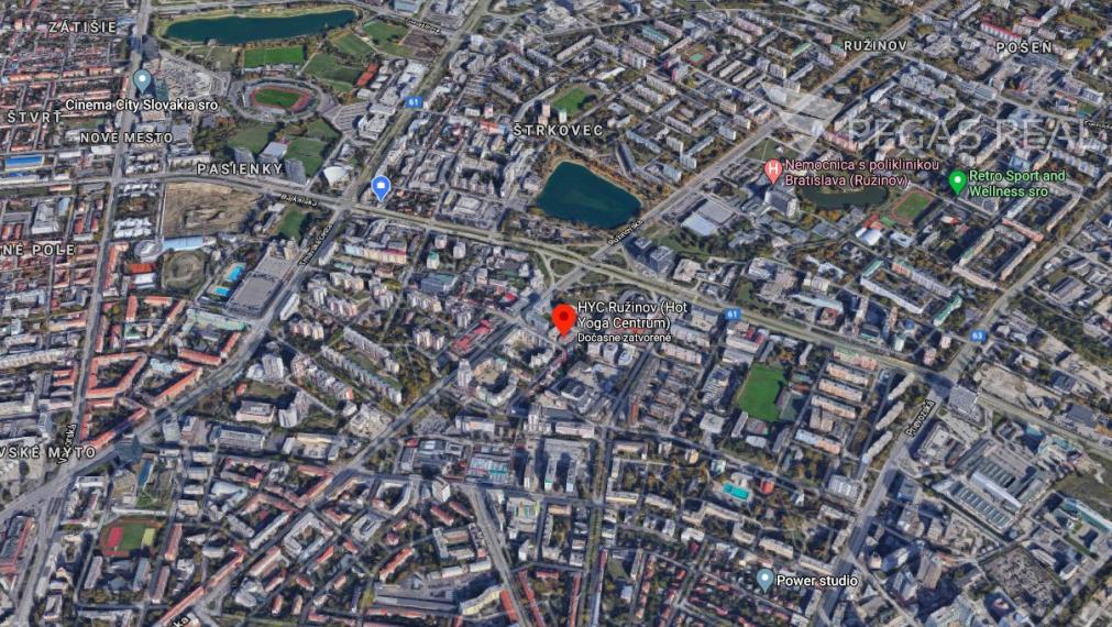 Garážové státie v parkovacom dome v Ružinove na Mraziarenskej ulici