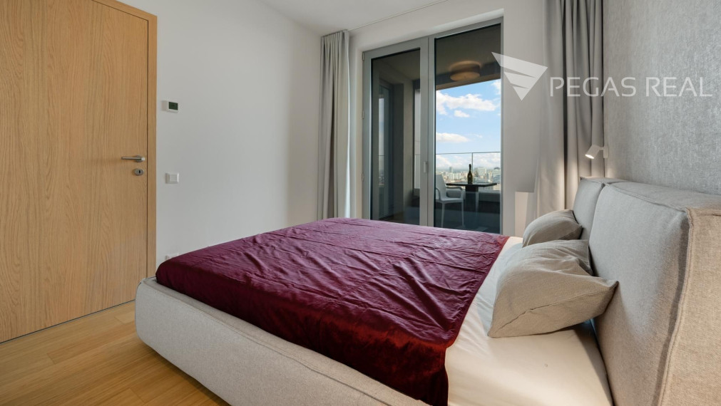 SKY PARK: Krásny 2 izbový byt na 20. poschodí