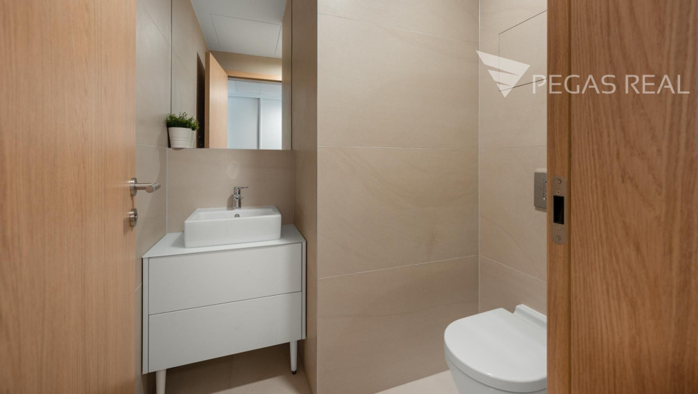 SKY PARK: Krásny 2 izbový byt na 20. poschodí