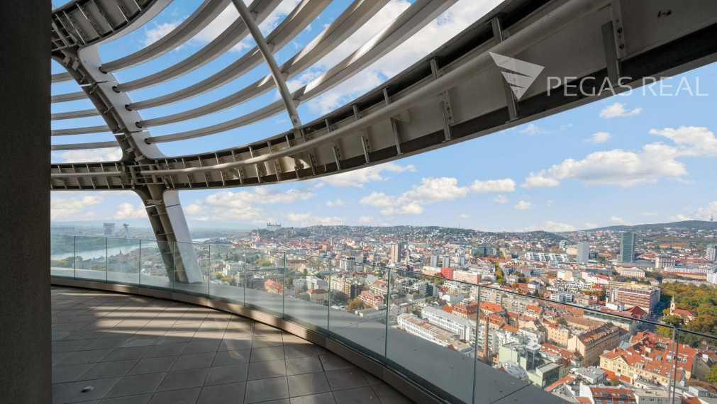 SKY PARK: Krásny 2 izbový byt na 20. poschodí