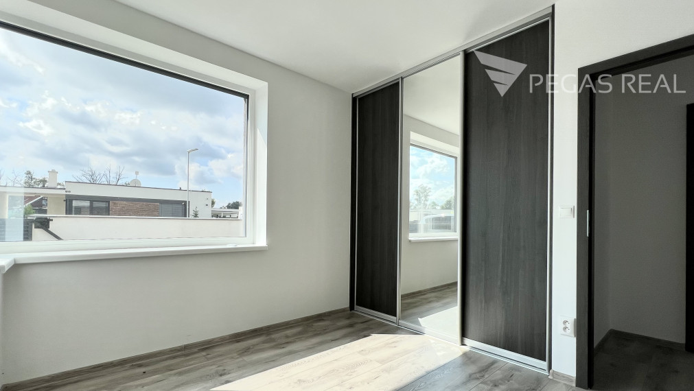 Dômyselne riešený 4-izbový rodinný dom