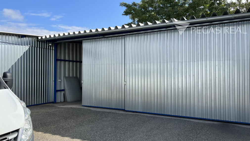 Skladový priestor, garáž, hangár, hala