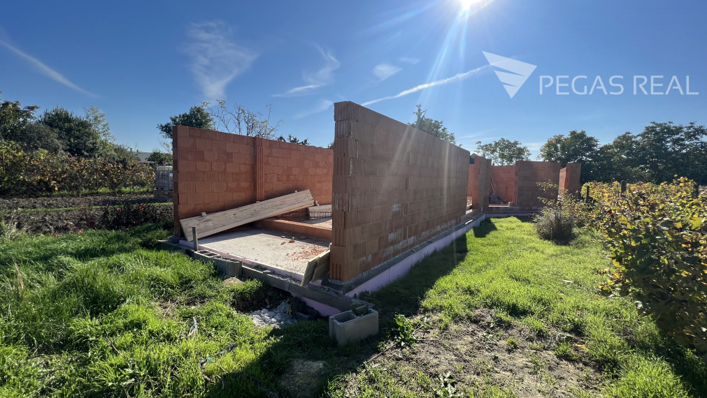 Moderný vidiecky 3 izbový dom v Chorvátskom Grobe