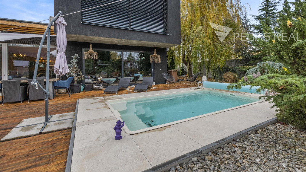 Luxusný 5 izbový dom  s bazénom v Chorvátskom Grobe