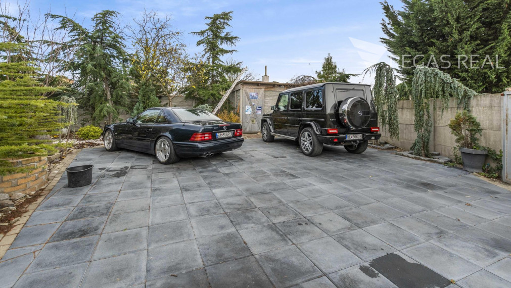 Luxusný 5 izbový dom  s bazénom v Chorvátskom Grobe