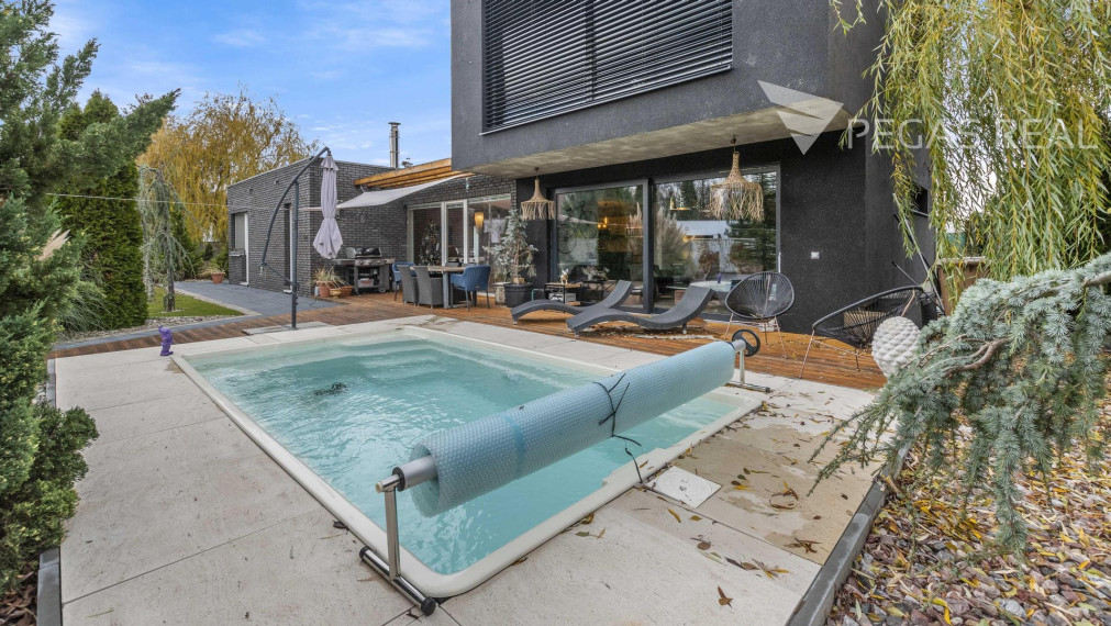 Luxusný 5 izbový dom  s bazénom v Chorvátskom Grobe