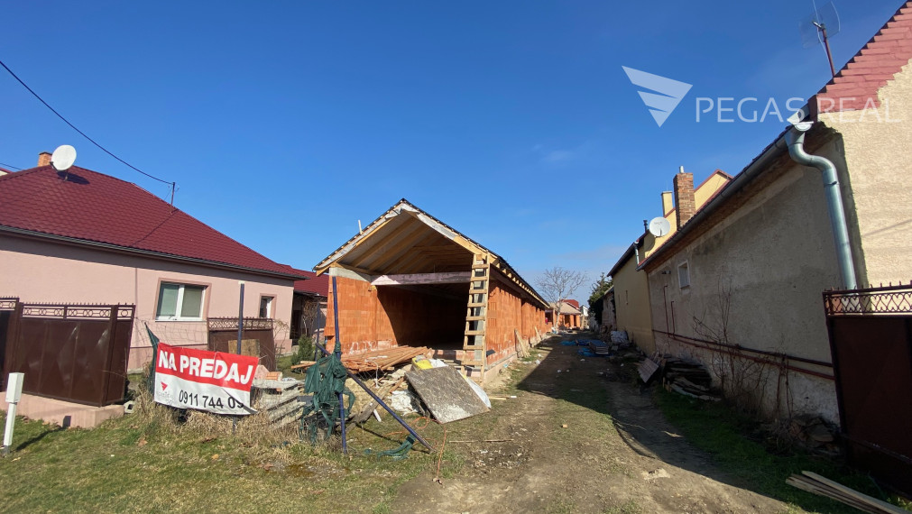 Moderný vidiecky 4 izbový rodinný dom v Chorvátskom Grobe