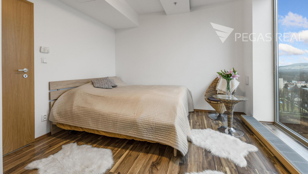 6,5 izbový priestranný apartmán v Petržalke vo Vienna Gate