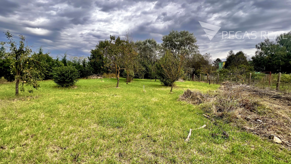 Krásny stavebný pozemok Komárno - Dlhá Stráž