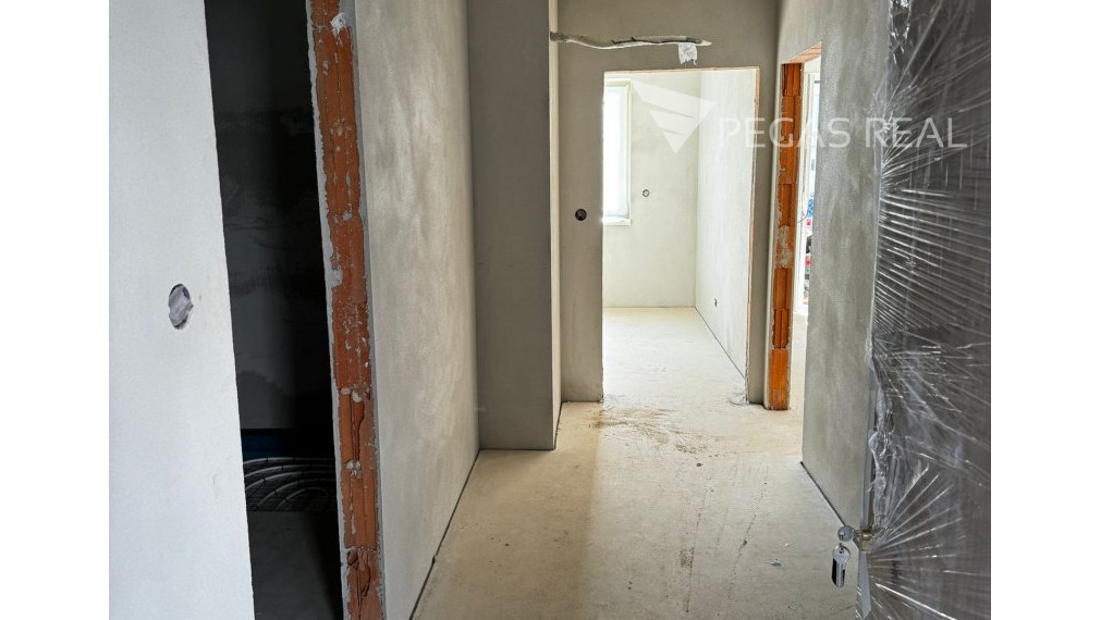 POSLEDNÝ 1-izbový byt v projekte ĎATELINISKÁ