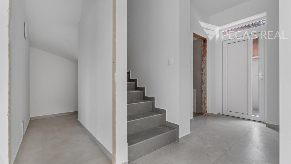 4 izbový rodinný dom so záhradou - NOVOSTAVBA