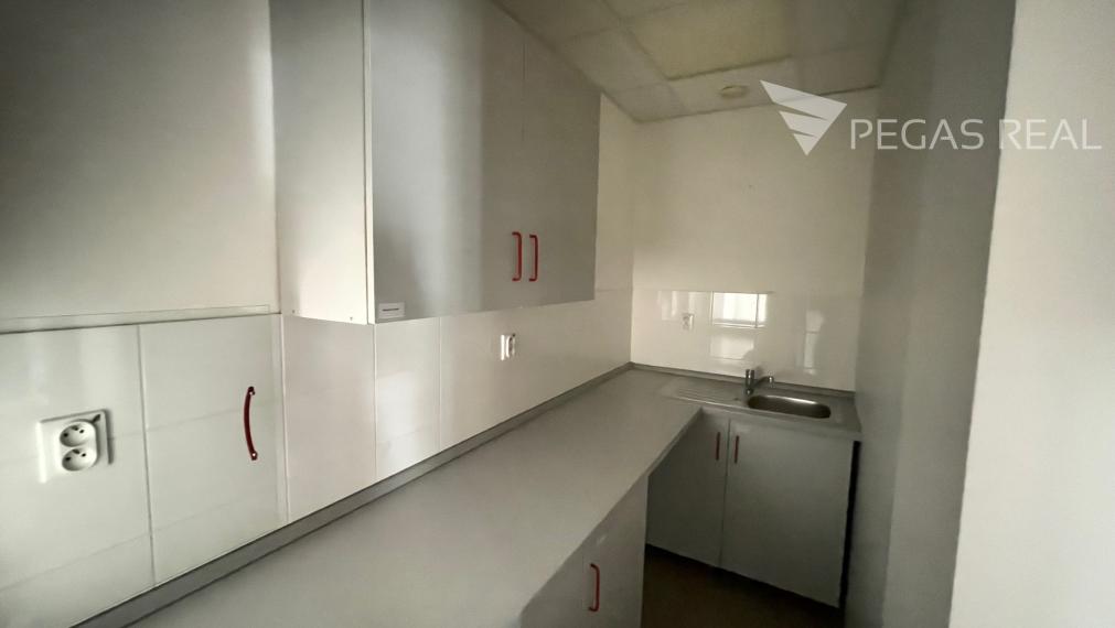 Na prenájom krásny priestor v úplnom centre BA na Štúrovej ul.