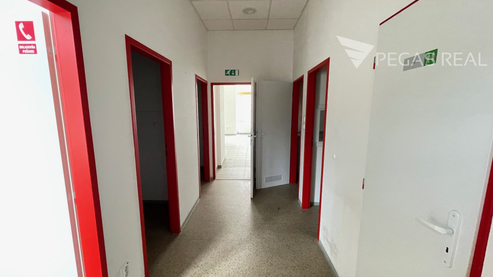 Na predaj krásny priestor v úplnom centre BA na Štúrovej ul.