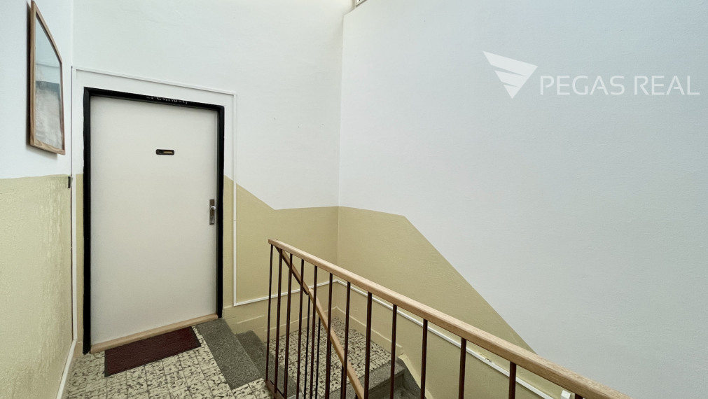 **PREDANÝ** Slnečný 4i byt v príjemnom tichom prostredí DNV v časti Kostolné