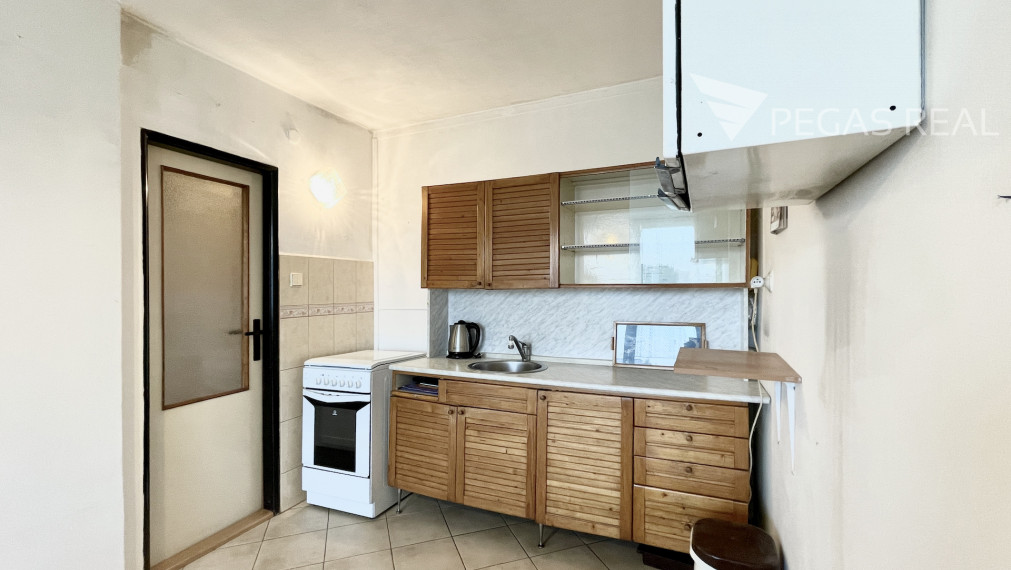 **PREDANÝ** Slnečný 4i byt v príjemnom tichom prostredí DNV v časti Kostolné