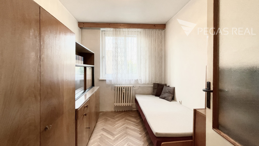 **PREDANÝ** Slnečný 4i byt v príjemnom tichom prostredí DNV v časti Kostolné