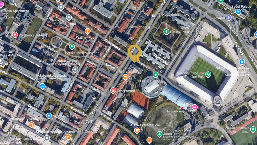 SUPER CENA : 9 izbový mezonetový byt na Príkopovej ulici v Bratislave - Nové mesto