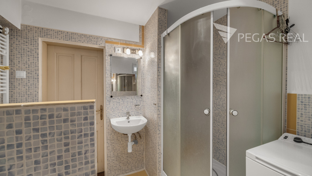 Na predaj viacgeneračný rodinný dom v obci Vysoká pri Morave ( cena vrátane provízie).