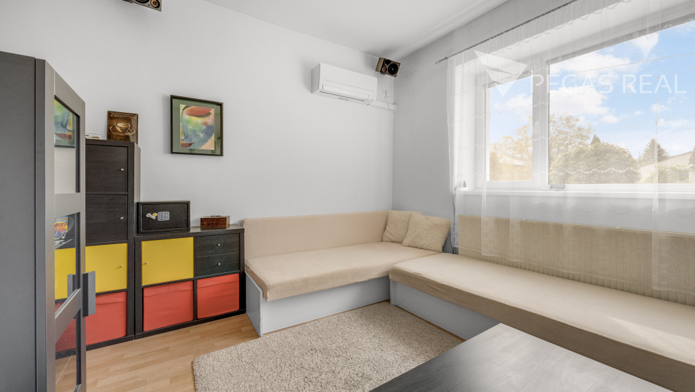 Na predaj viacgeneračný rodinný dom v obci Vysoká pri Morave ( cena vrátane provízie).