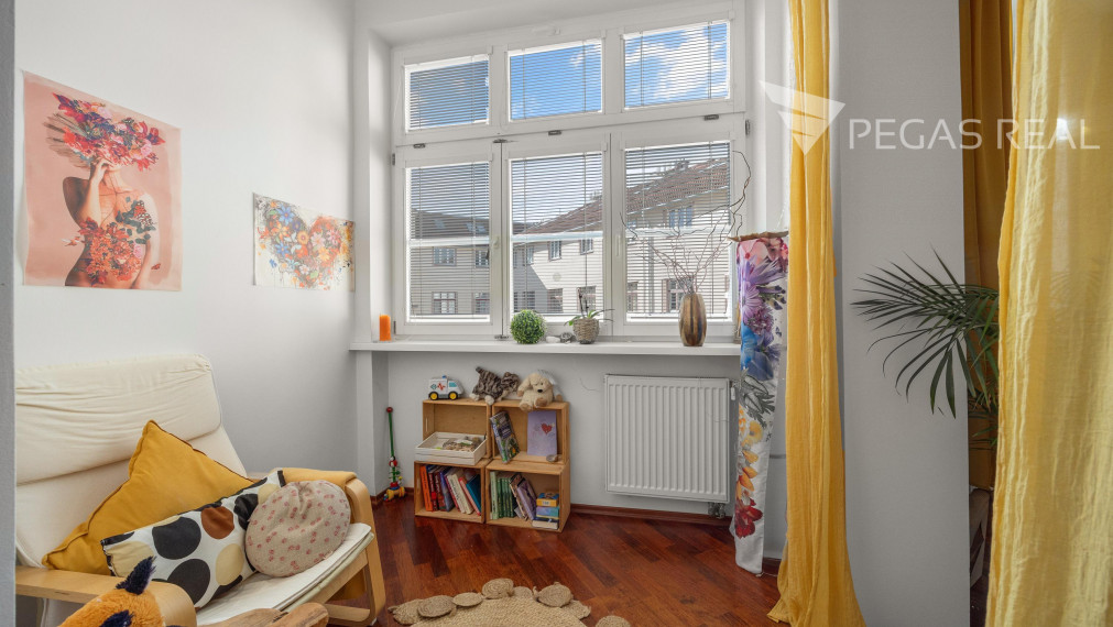 Krásny 4 izbový byt na Zochovej ulici