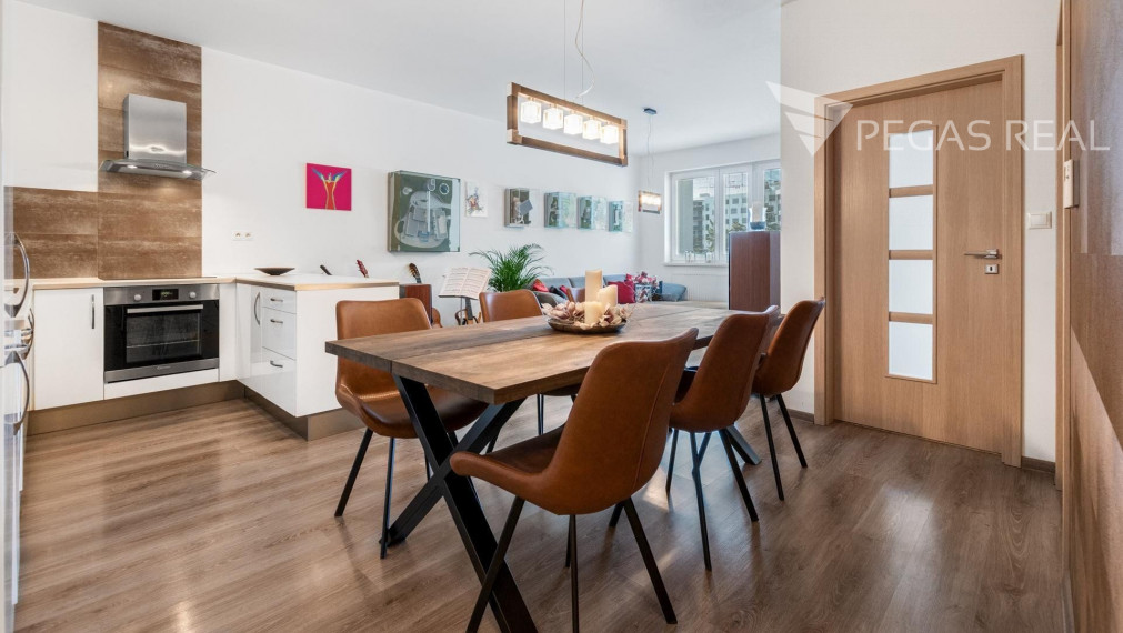 3 izbový byt v novostavbe v Ružinove s parkingom - VIDEO