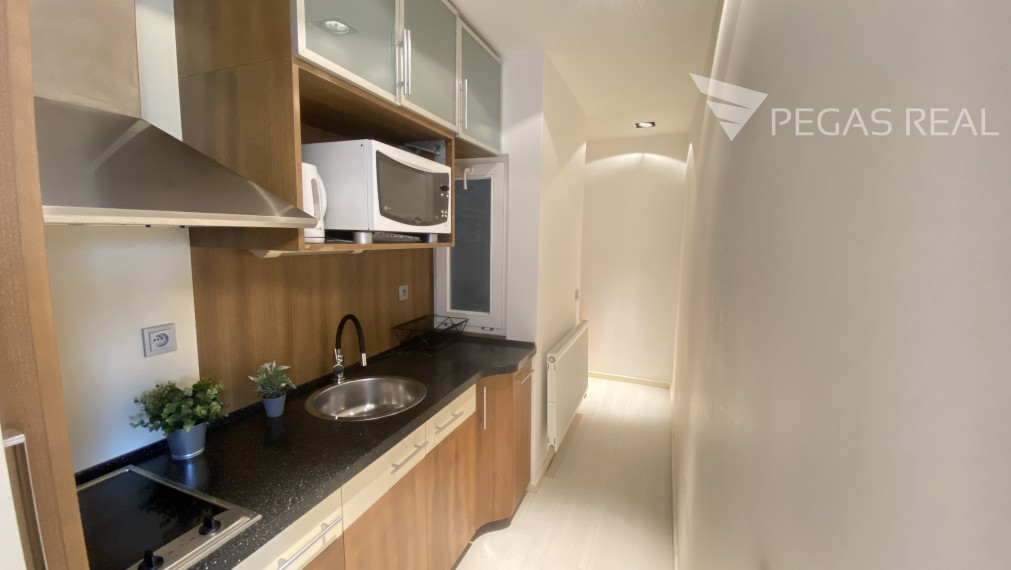 2-izbový byt s krásnou terasou v úplnou centre BA - Gorkého ul.