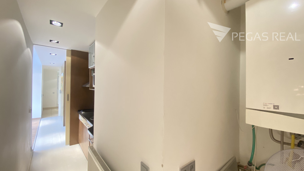 2-izbový byt s krásnou terasou v úplnou centre BA - Gorkého ul.