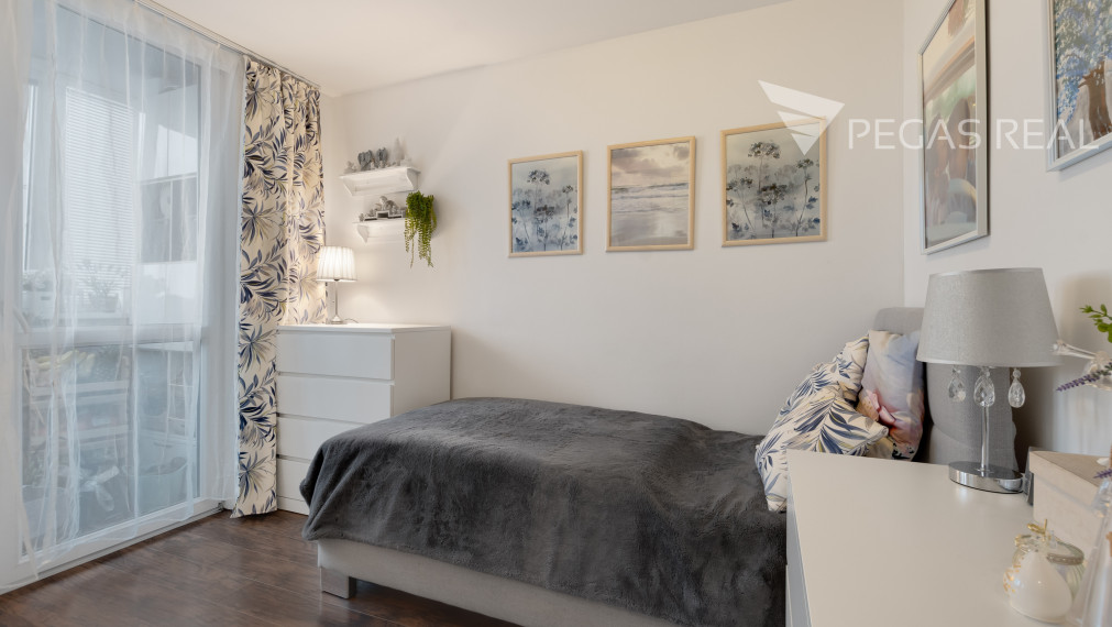 Krásny 4-izbový byt vo vyhľadávanej lokalite BA - Petržalka