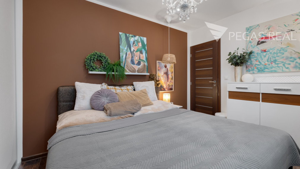 Krásny 4-izbový byt vo vyhľadávanej lokalite BA - Petržalka