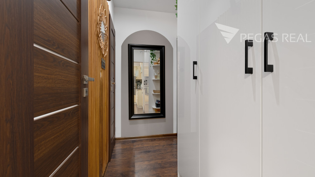 Krásny 4-izbový byt vo vyhľadávanej lokalite BA - Petržalka