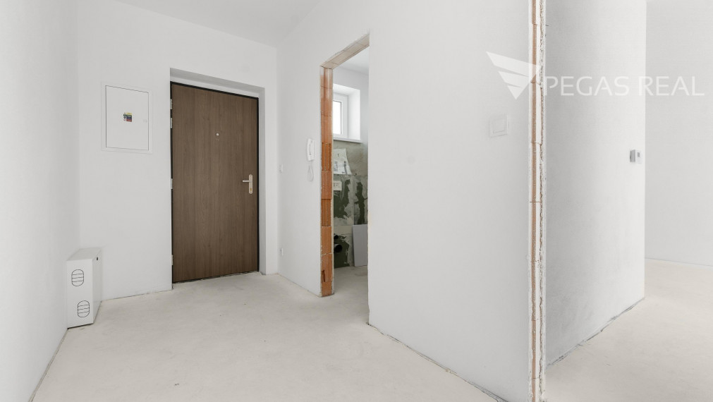 ŠTANDARD V CENE NA POSLEDNÉ 2 IZBOVÉ BYTY - ĎATELINISKÁ