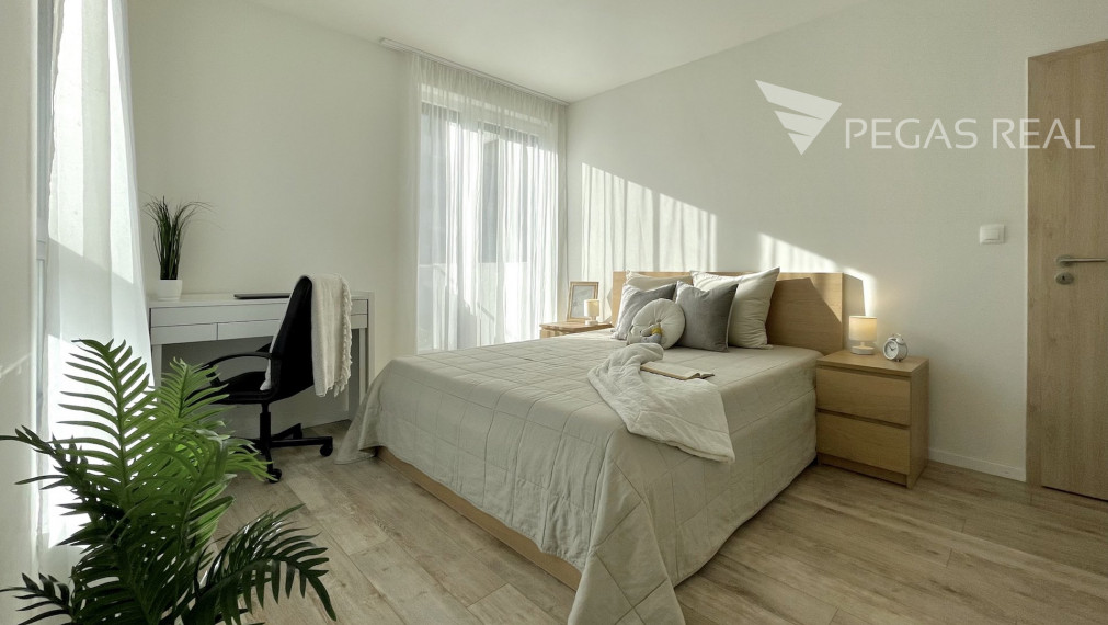 **PREDANÝ** Priestranný klimatizovaný 3i byt s dvoma balkónmi v lukratívnom projekte Záhradné Vily