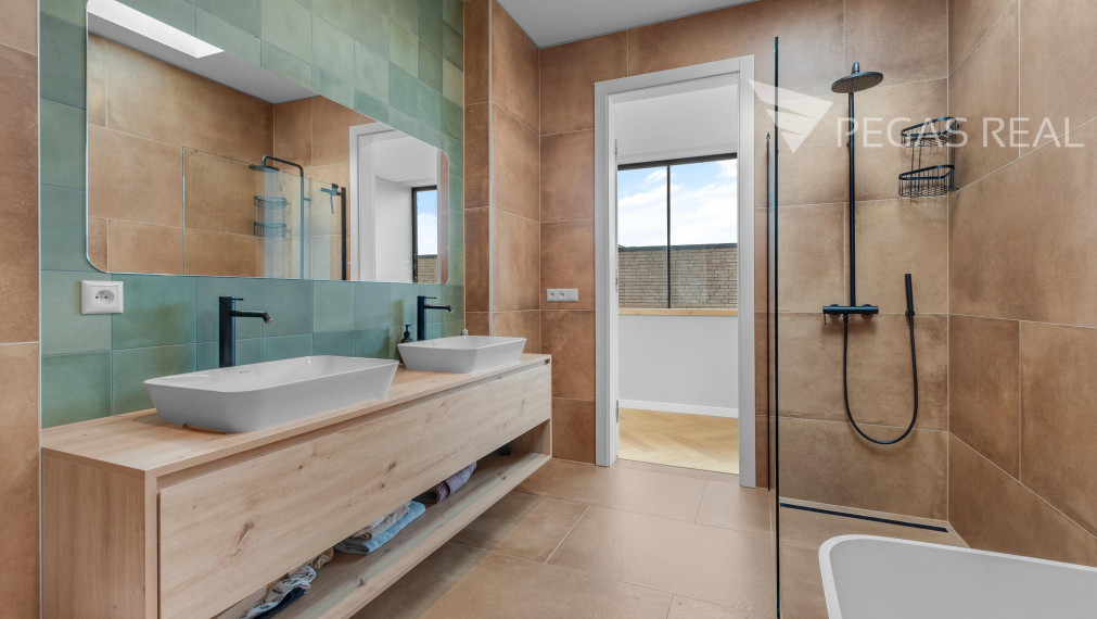 Exluzívny rodinný dom na Kolibe - Frankovská ulica