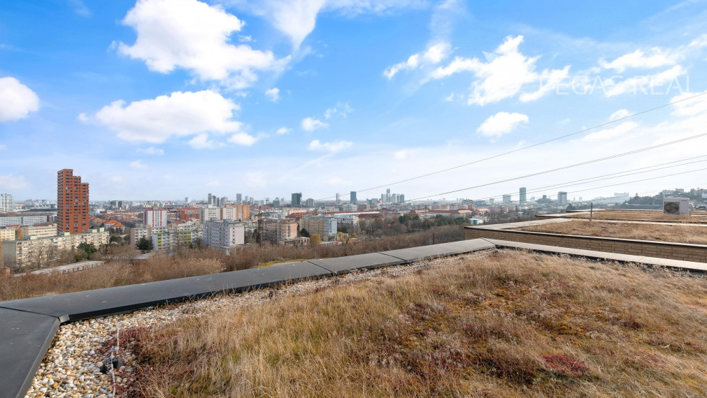 Exluzívny rodinný dom na Kolibe - Frankovská ulica