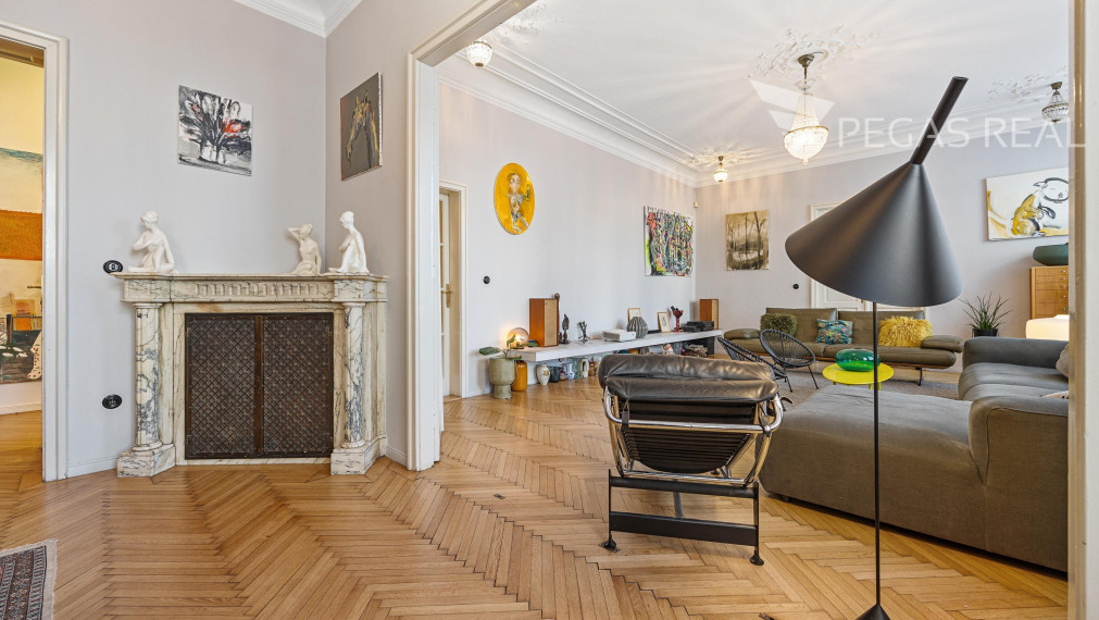 NOVÁ CENA - Luxusný 5-izbový byt v Starom Meste na Leškovej ulici - VIDEO