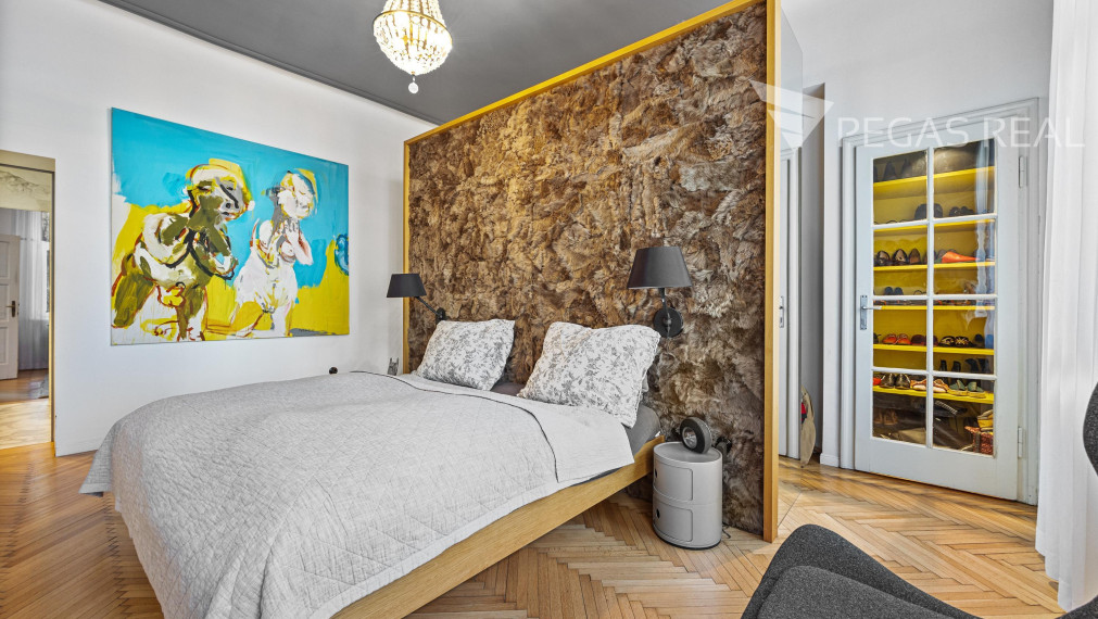 NOVÁ CENA - Luxusný 5-izbový byt v Starom Meste na Leškovej ulici - VIDEO