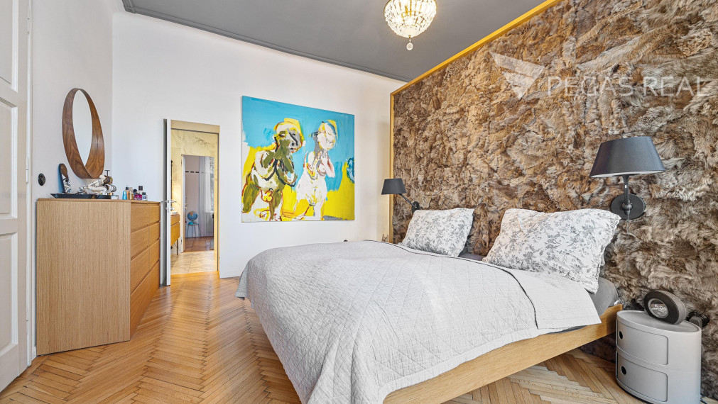 NOVÁ CENA - Luxusný 5-izbový byt v Starom Meste na Leškovej ulici - VIDEO