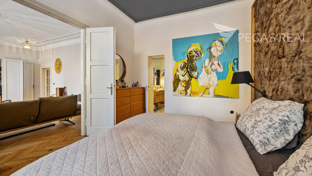 NOVÁ CENA - Luxusný 5-izbový byt v Starom Meste na Leškovej ulici - VIDEO